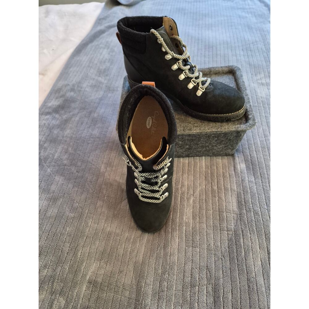 Dr. Scholls Original SZ 7.5 Women’s Tristan Boot Black Lace Up Boot